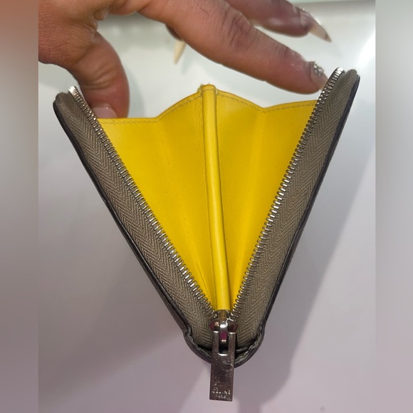 Celine Grained Calfskin Leather Long Zip Around Wallet with Dustbag - Picture 8 of 10